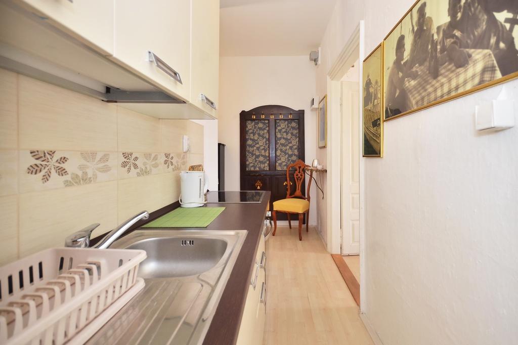 Apartment Pere S Mora Mimice Quarto foto