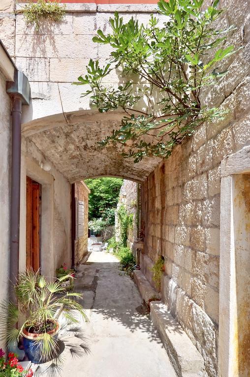 Apartment Pere S Mora Mimice Quarto foto